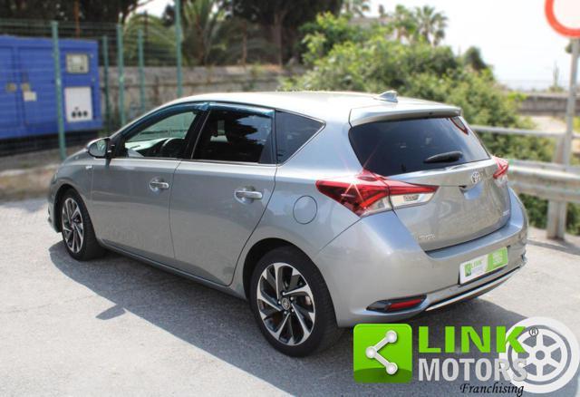 TOYOTA Auris 1.4 D-4D Active