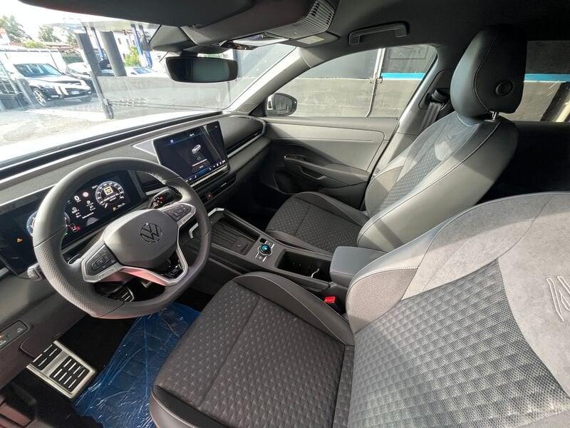 Volkswagen T-Roc T-Roc 1.5 etsi R-Line 150cv dsg