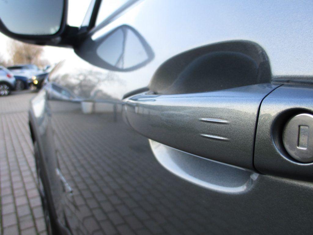 Jeep Avenger 1.2 Turbo Summit - CarPlay/Led/Camera