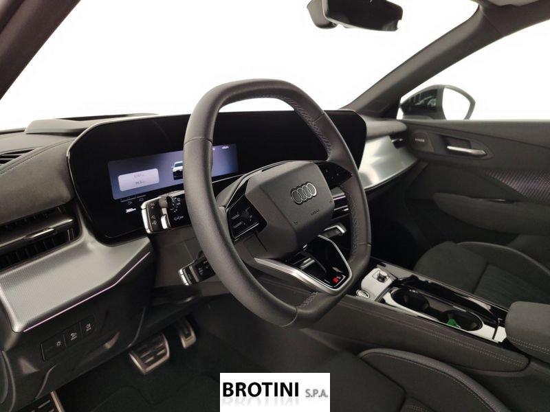 Audi Q3 e-hybrid 200 kW S tronic Bus Adv