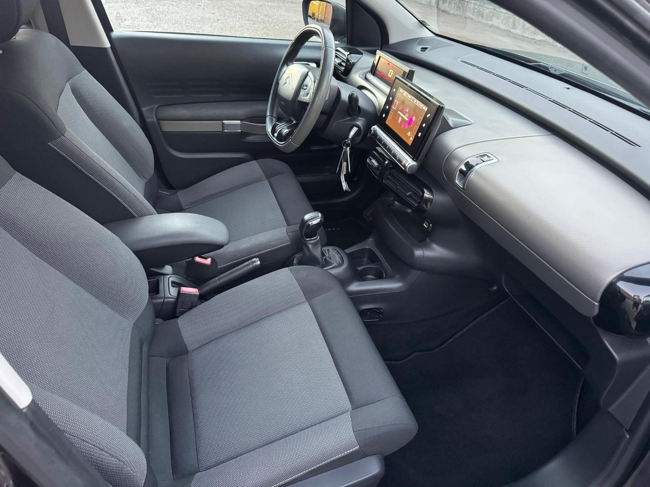 Citroen C4 Cactus PureTech 82 Shine