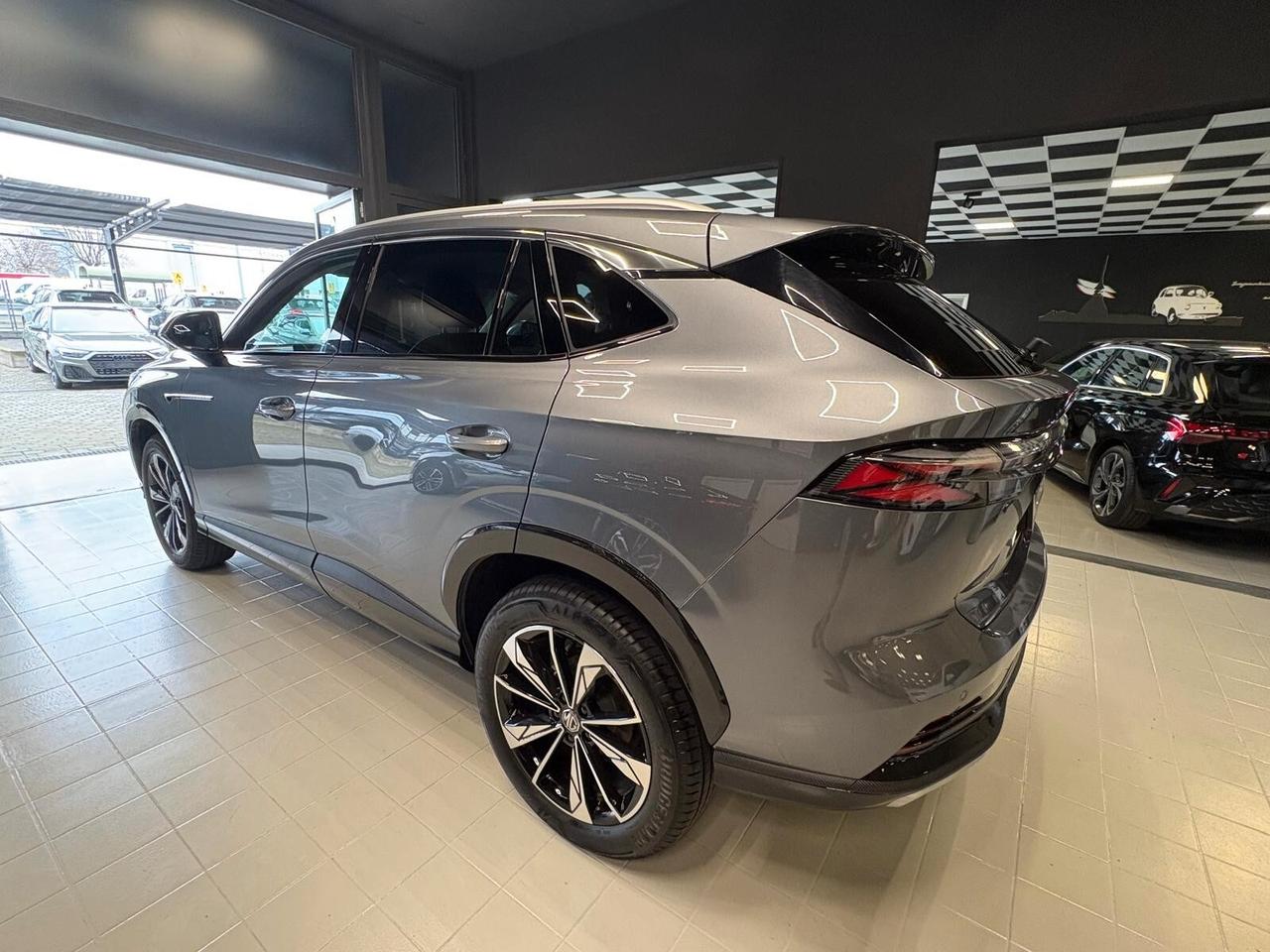 MG HS (2022-2025) HS 1.5T-GDI AT Luxury