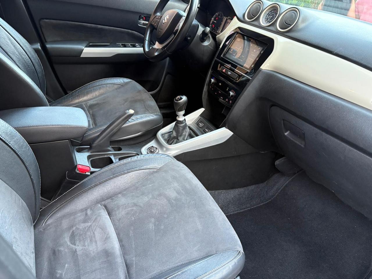 Suzuki Vitara 1.6 DDiS 4WD AllGrip V-Top