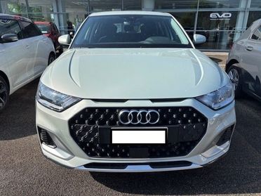 AUDI A1 allstreet 30 TFSI Identity Contrast
