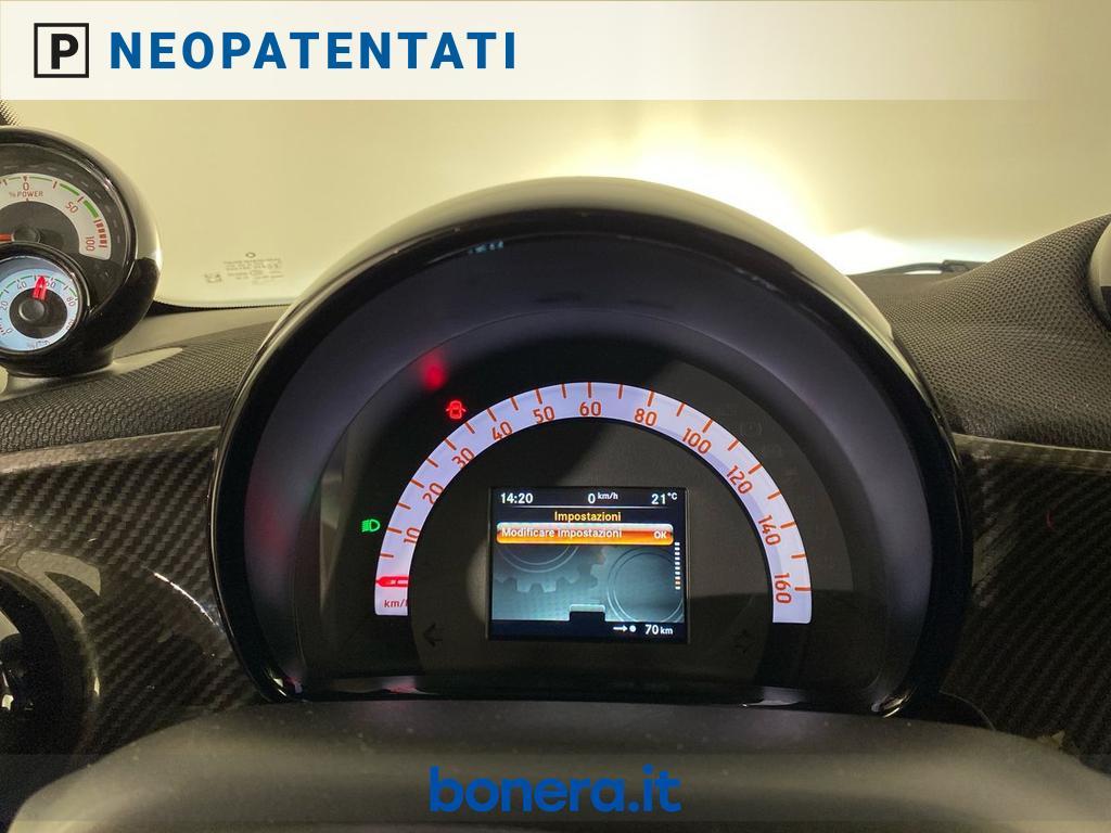 Smart fortwo 4,6kW EQ racingrey
