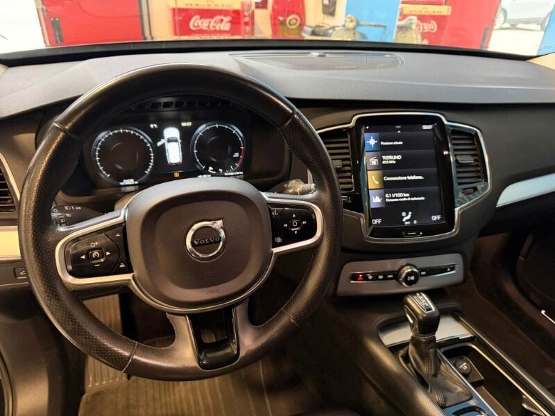 VOLVO XC90 (2014-->) XC90 D5 AWD Geartronic 7 p...