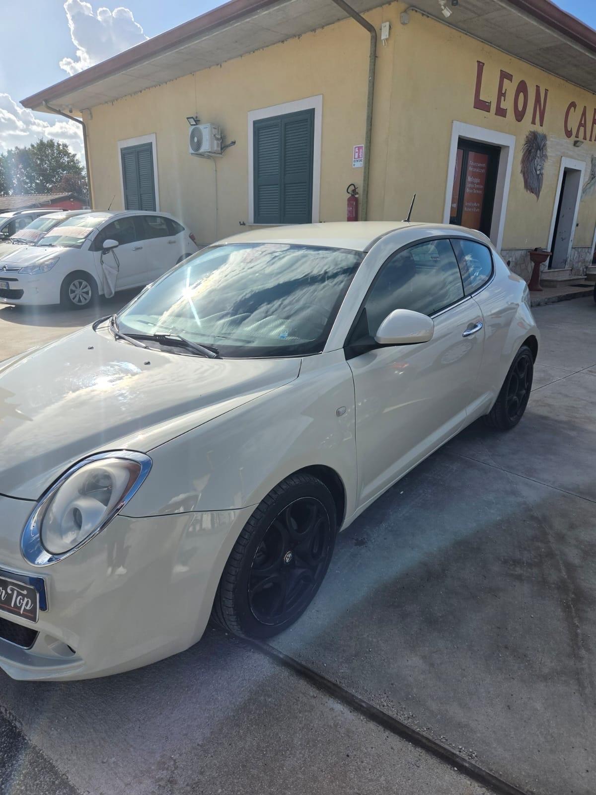 Alfa Romeo MiTo 1.6 JTDm 16V Distinctive Premium Pack