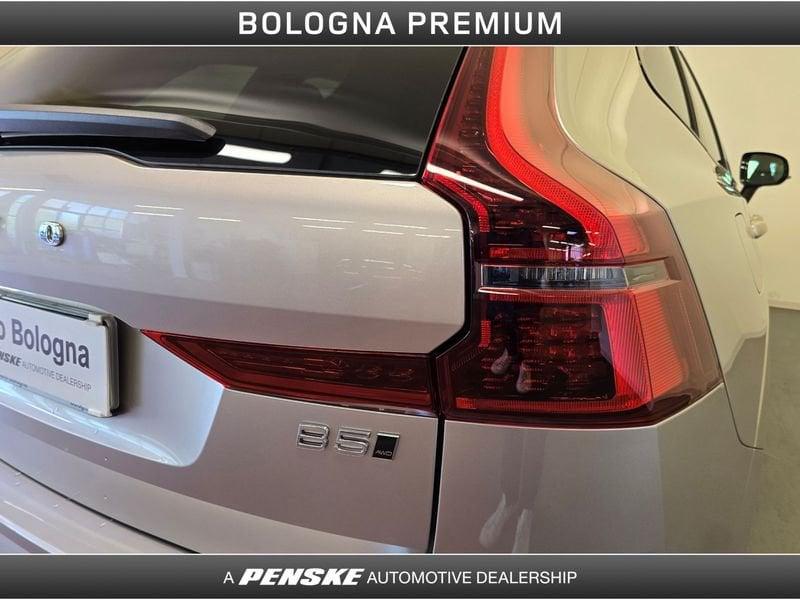 Volvo XC60 XC60 B5 AWD automatico Ultra Dark