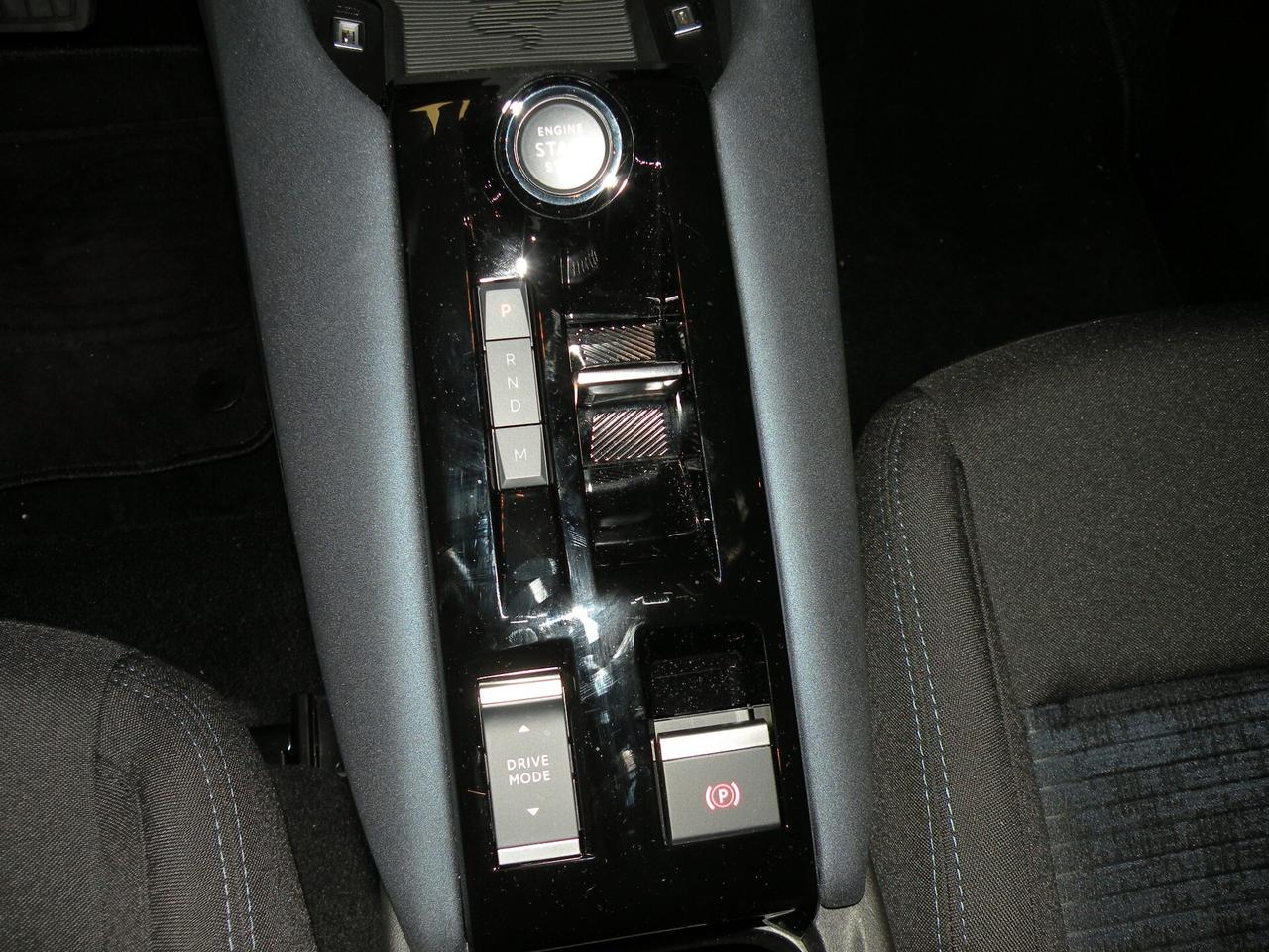 Alfa Romeo Junior 1.2 145 CV Hybrid eDCT6 Intensa