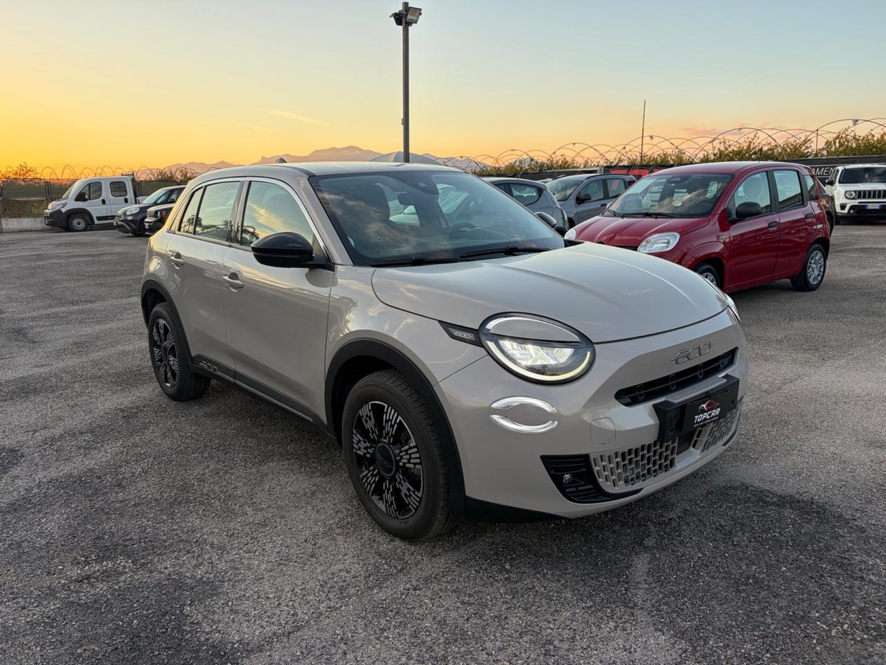 Fiat 600 Hybrid 110 CV DCT MHEV Serie Speciale Icon