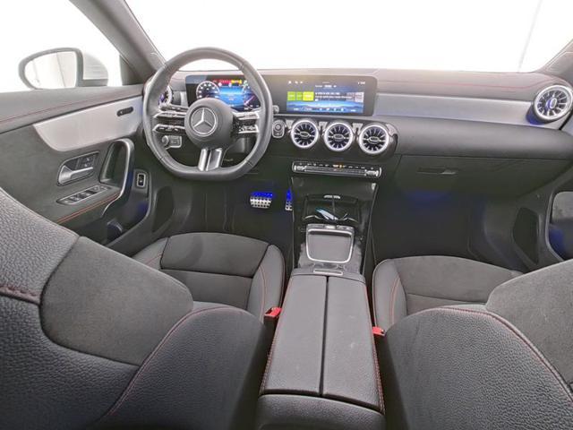 MERCEDES-BENZ CLA 200 Automatic Shooting Brake AMG Line Advanced Plus