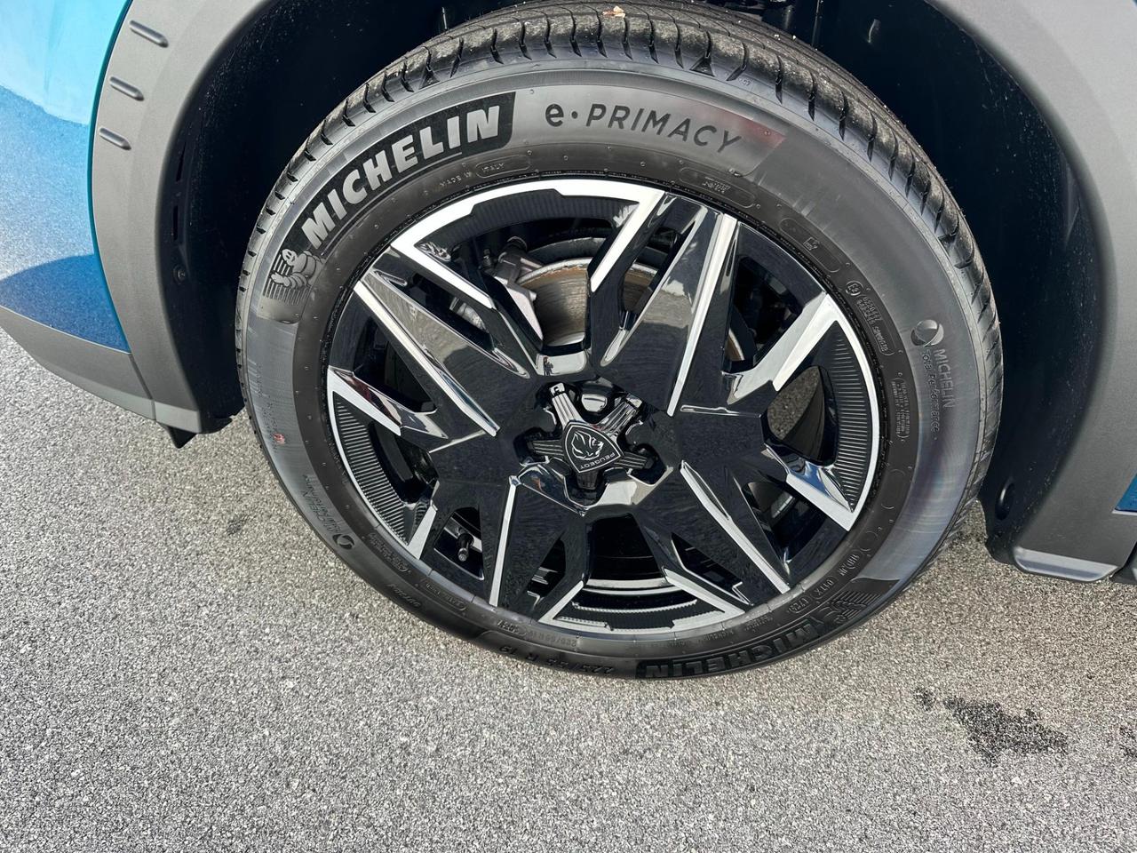 Peugeot 3008 1.2 hybrid GT 145cv e-dcs6