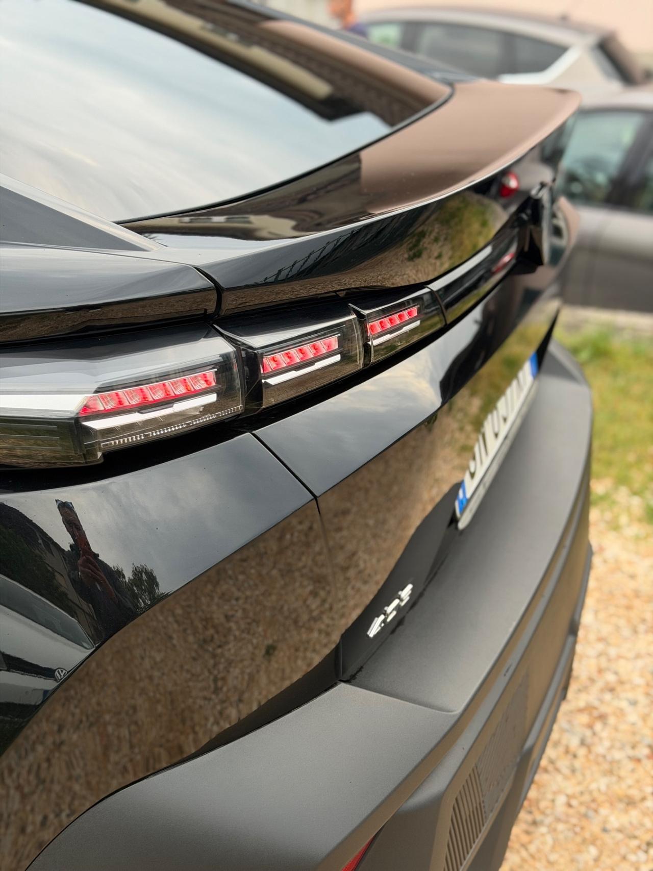 Peugeot 408 ALLURE FULLOPT EU6B KMCERT 360CAM