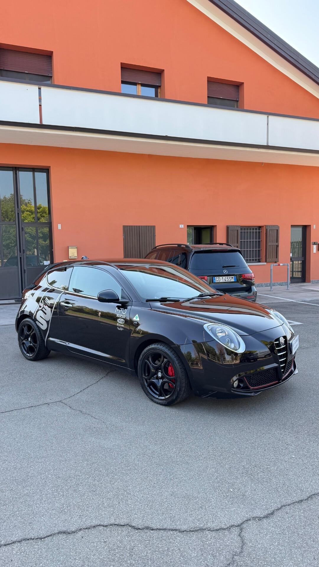 Alfa Romeo MiTo 1.4 T 155 CV Distinctive Sport Pack
