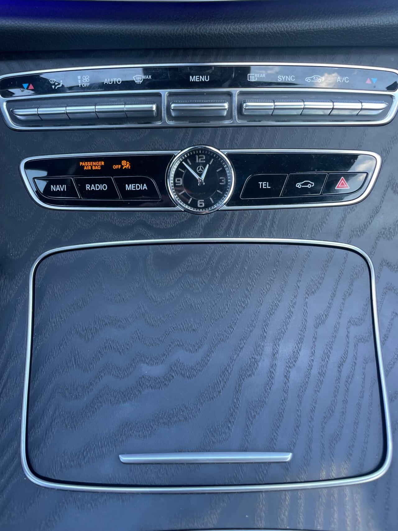 Mercedes E 220 Cabrio - Full Optional