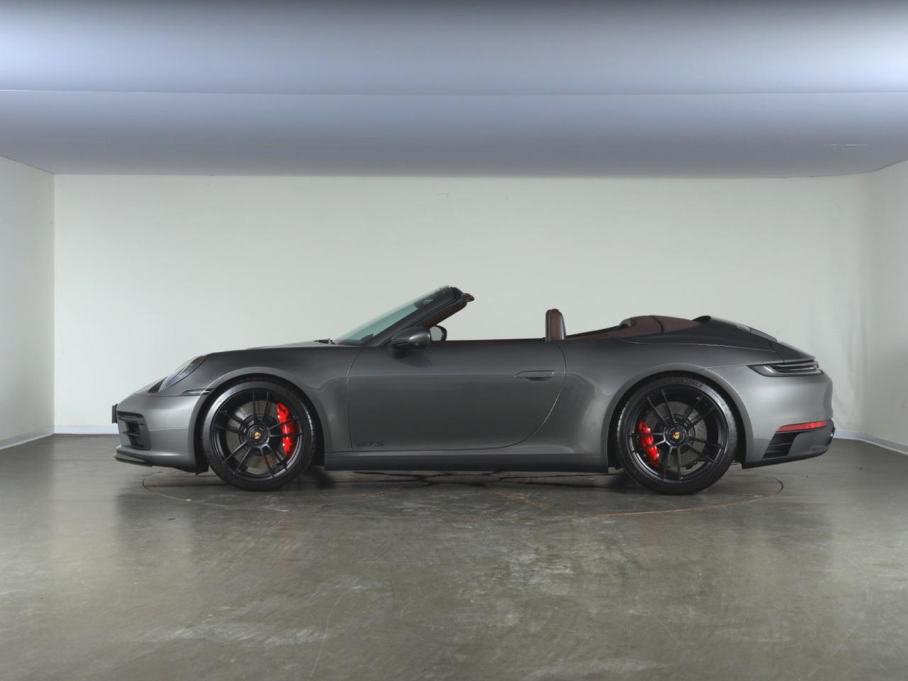 Porsche 911 cabrio 3.0 carrera 4 gts auto