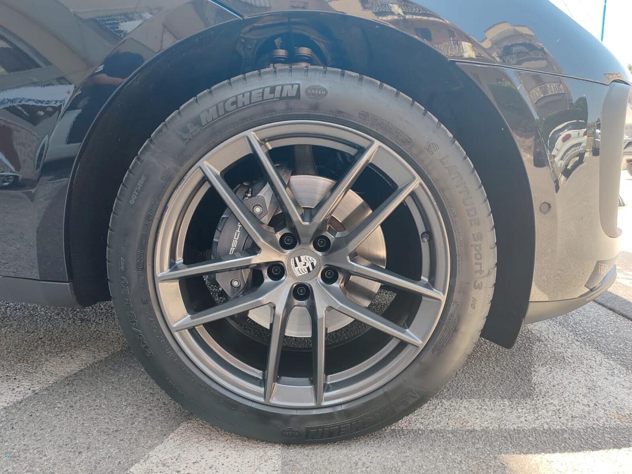 Porsche Macan-T 2.0 Turbo 265cv tetto panoramico apribile