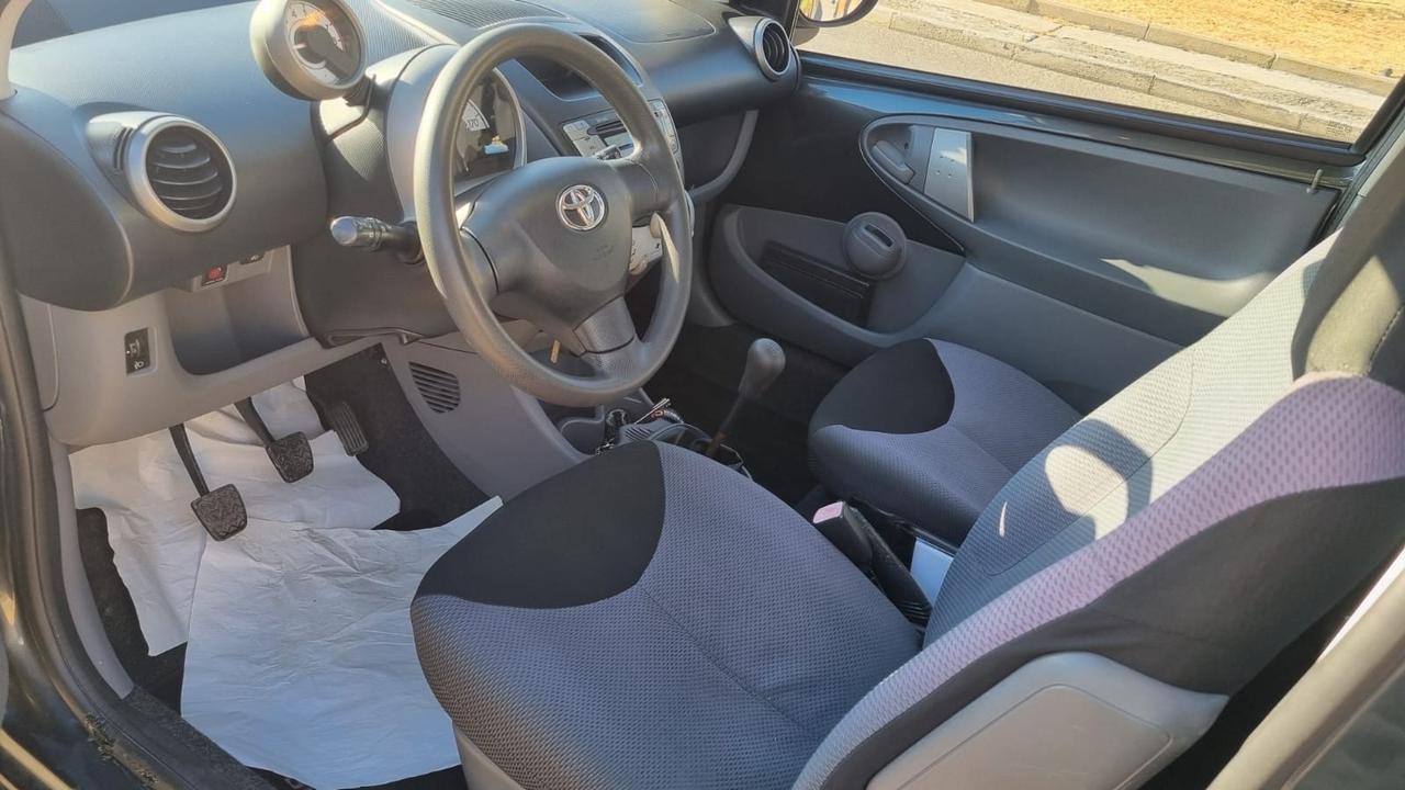 Toyota Aygo 1.0 12V VVT-i 3 porte