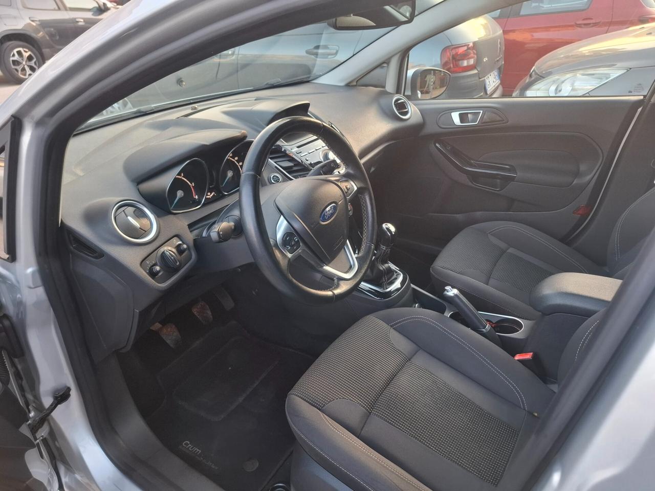 Ford Fiesta - 1.5 TDCi Titanio | Cruise Control | Ingresso senza chiave | Bluetooth |
