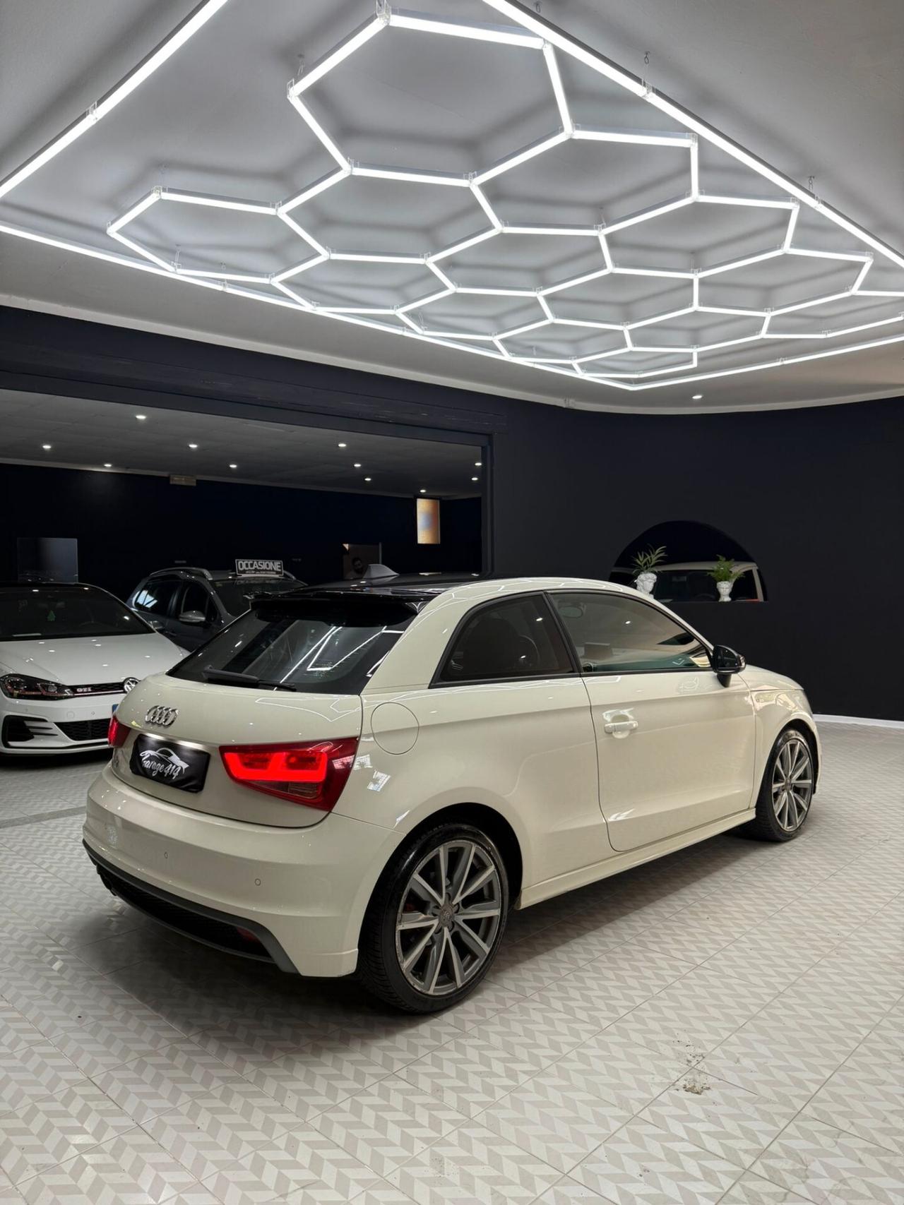 Audi A1 S-LINE AUTOMATICA