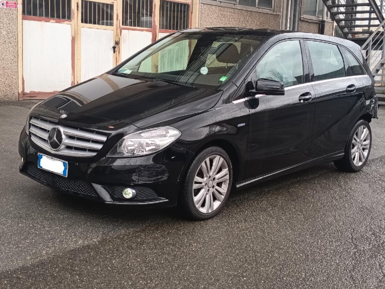 Mercedes-benz B 180 BlueEFFICIENCY Premium