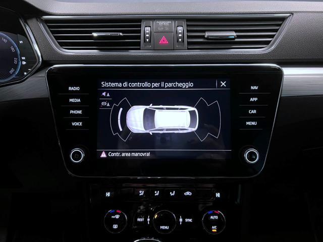 SKODA Superb 2.0 TDI 150CV DSG Wagon Executive