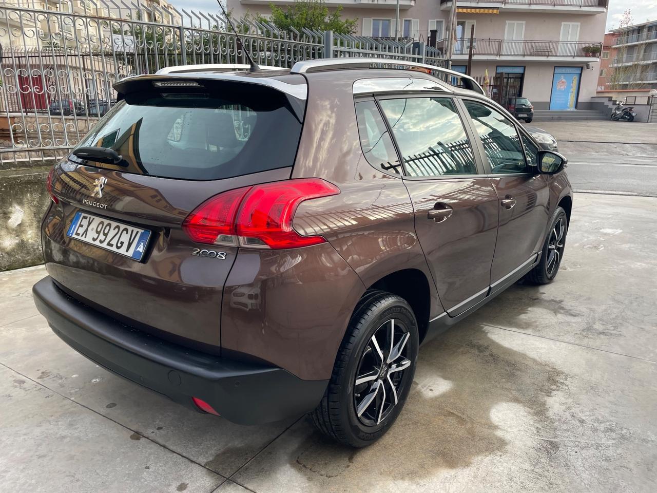 Peugeot 2008 1.4 HDi 68CV Active