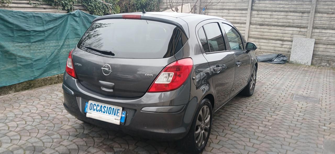 Opel Corsa 1.3 neopatentati diesel