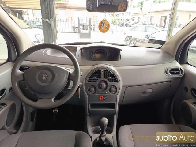 RENAULT Modus 1.2 16V Confort Dynamique