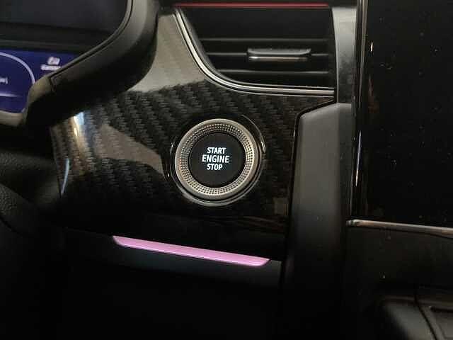 Renault Arkana Hybrid E-Tech 145 CV R.S. Line