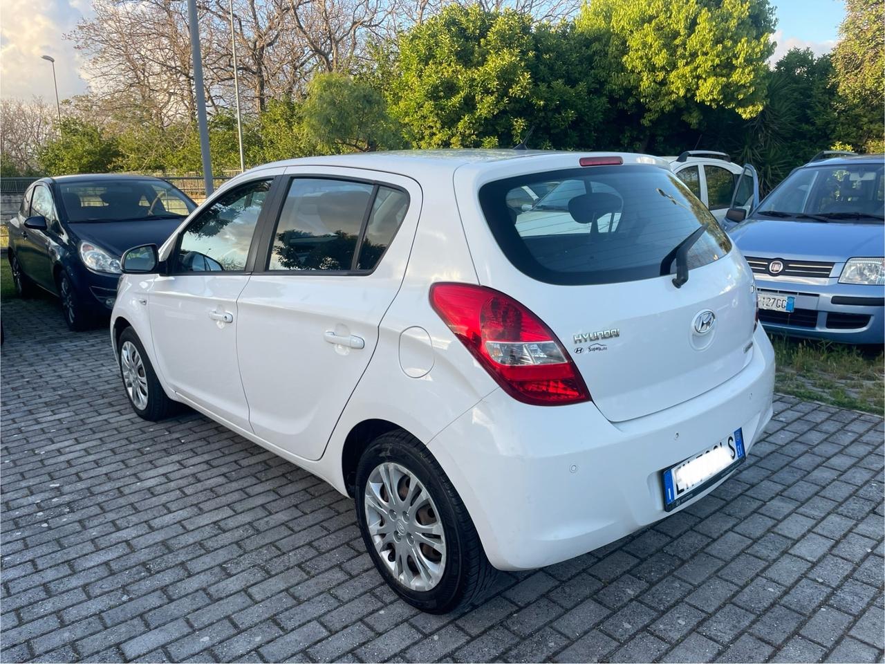 Hyundai i20 1.4 CRDi 5p. Sound Edition