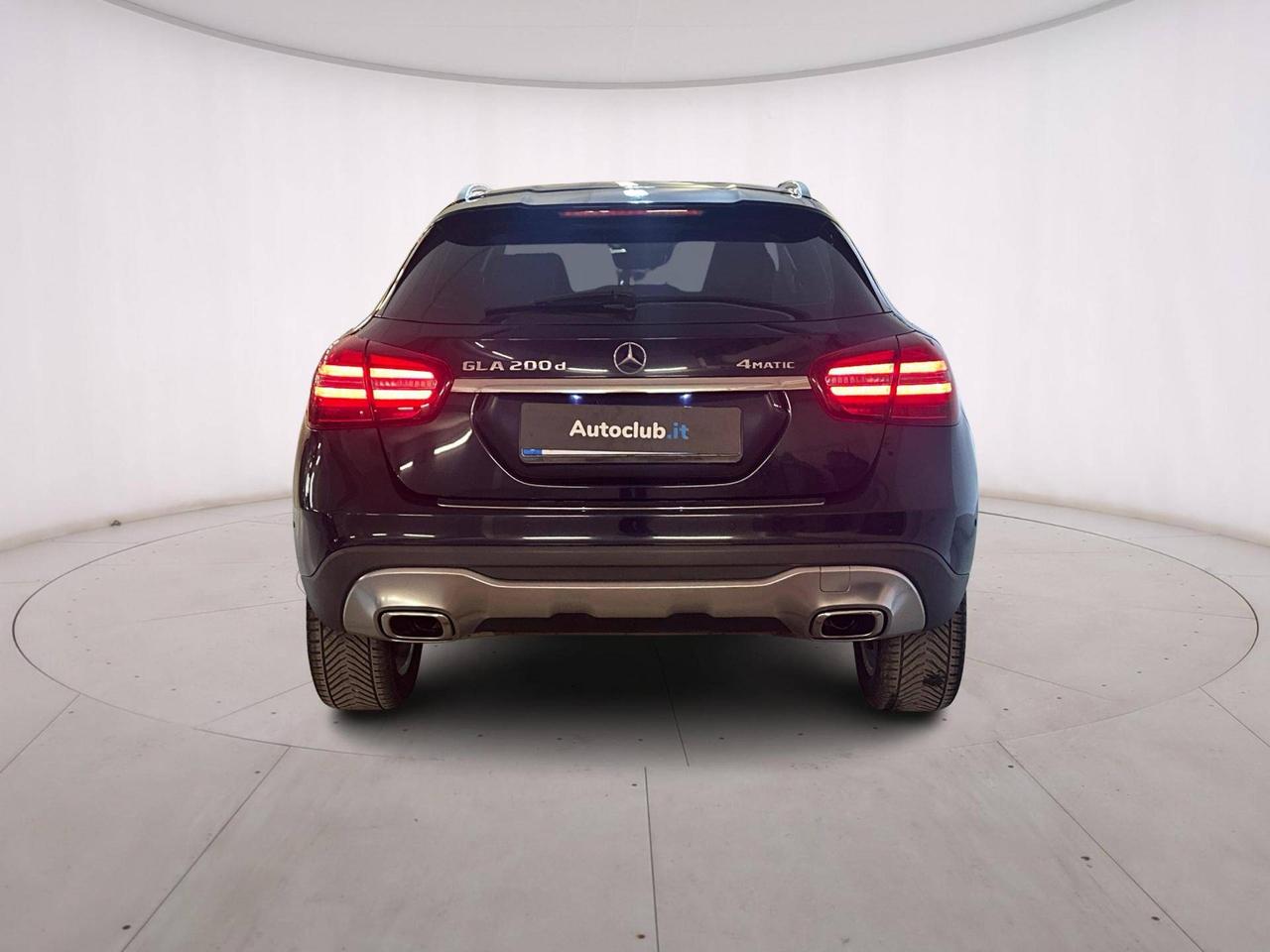 Mercedes GLA 200 d Sport 4matic