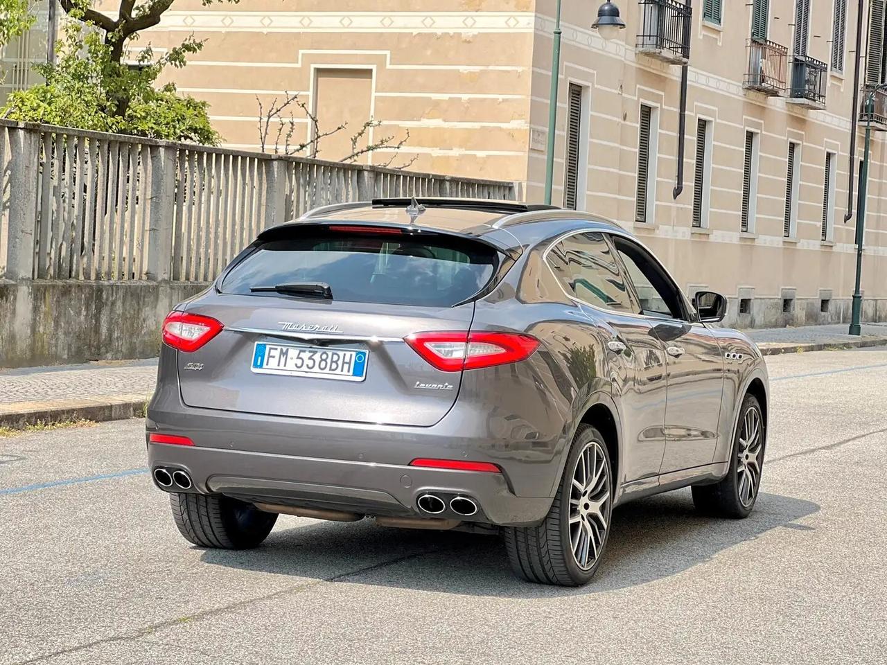 Maserati Levante V6 430 CV S AWD Granlusso
