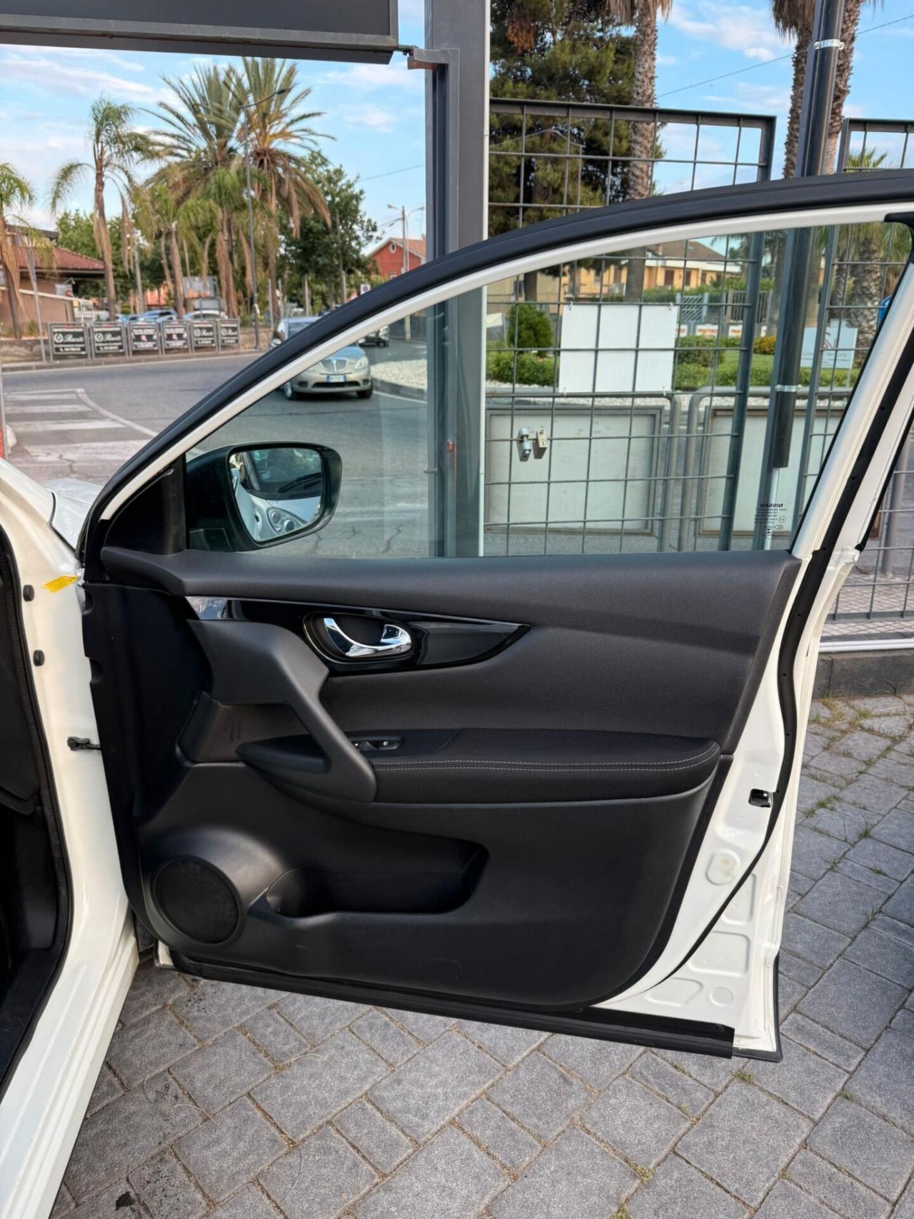 Nissan Qashqai 1.6 dCi Automatico Acenta