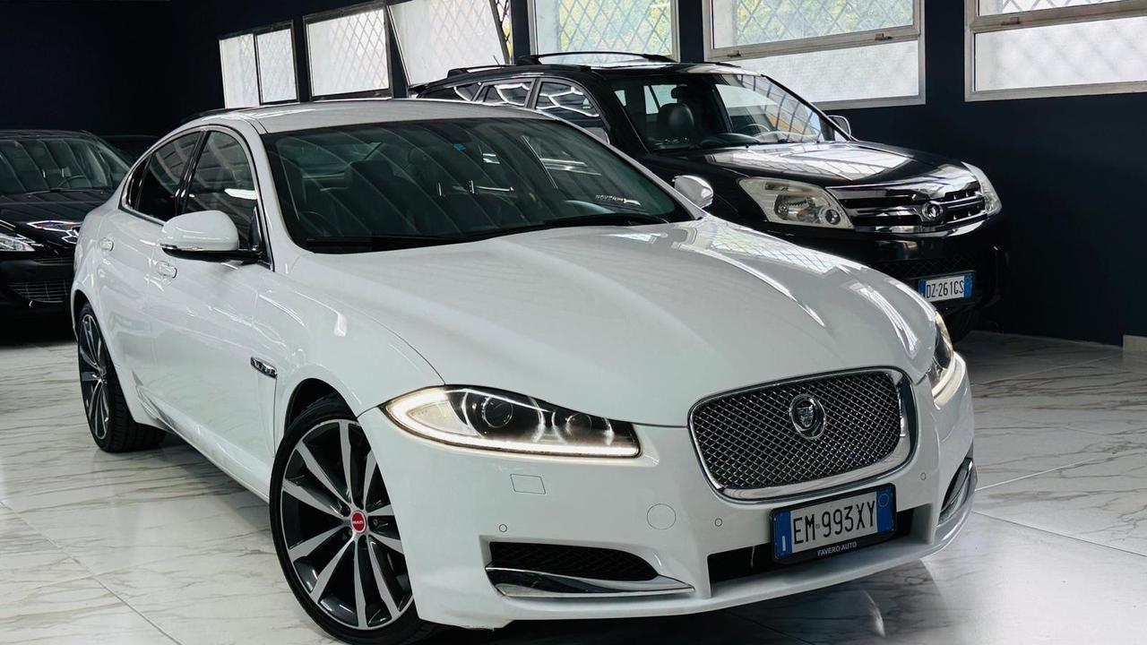 Jaguar XF 2.2 D 200 CV Premium Luxury