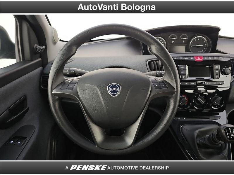 Lancia Ypsilon 1.2 69 CV 5 porte GPL Ecochic Silver