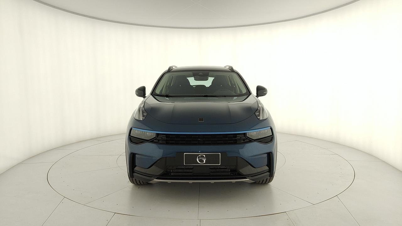 LYNK & CO 01 1.5 t hev auto