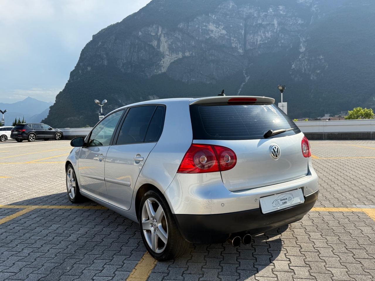 Volkswagen Golf 5 2.0 Benzina 150cv AUTOMATICA