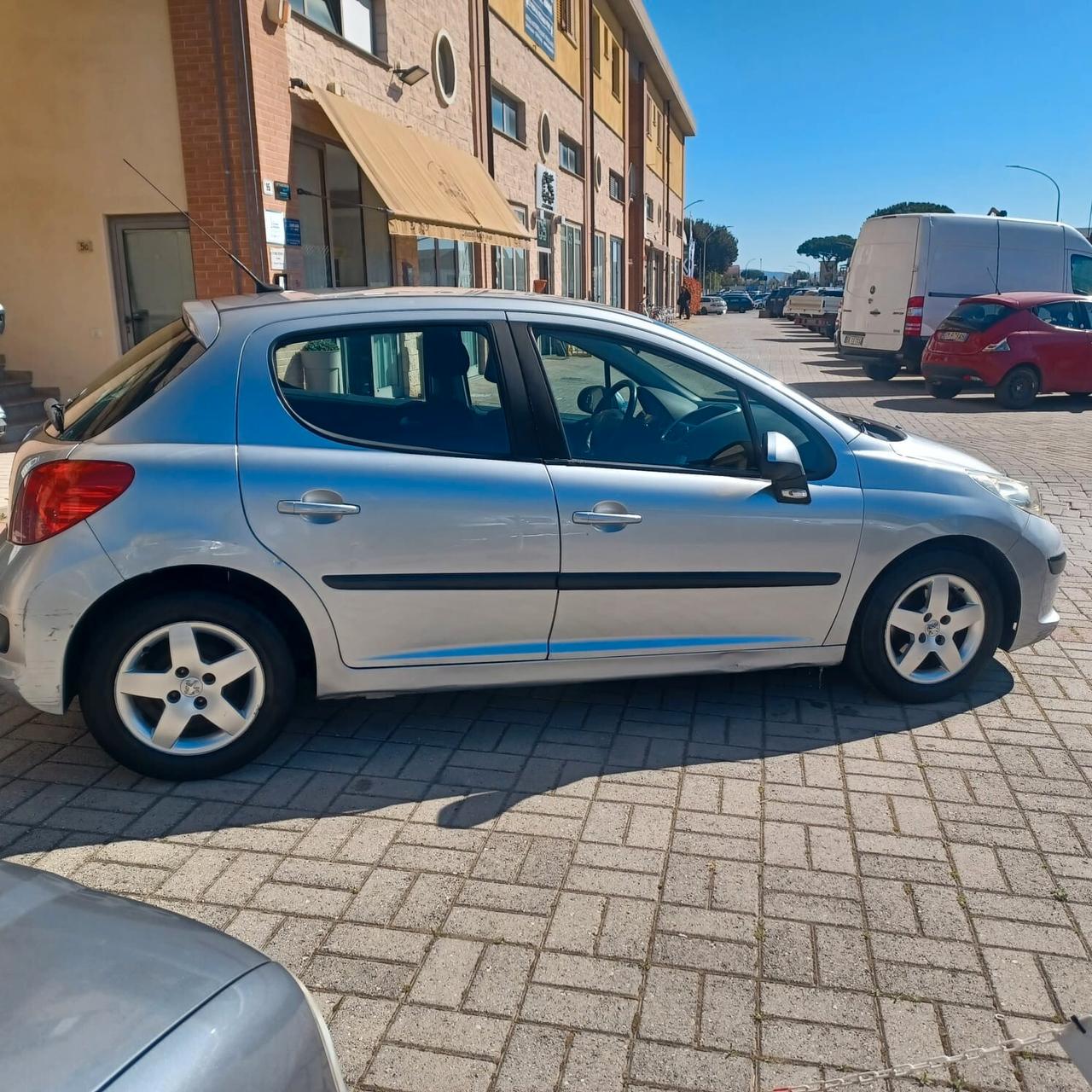 178848 PEUGEOT 207 1.4 TDI NEOPATENTATI