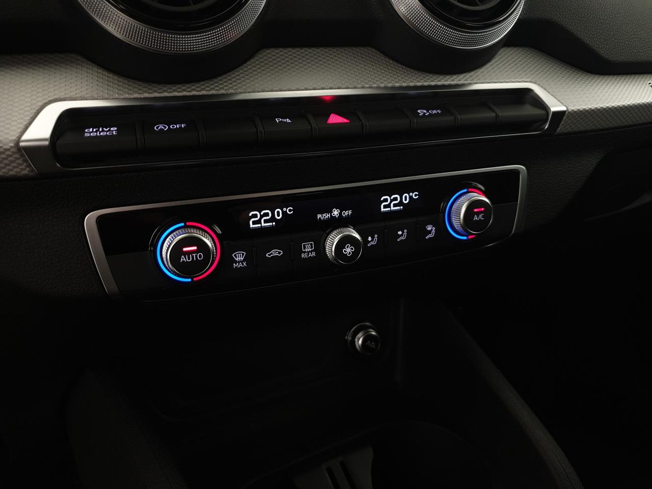 30TDI 116CV Business Advanced