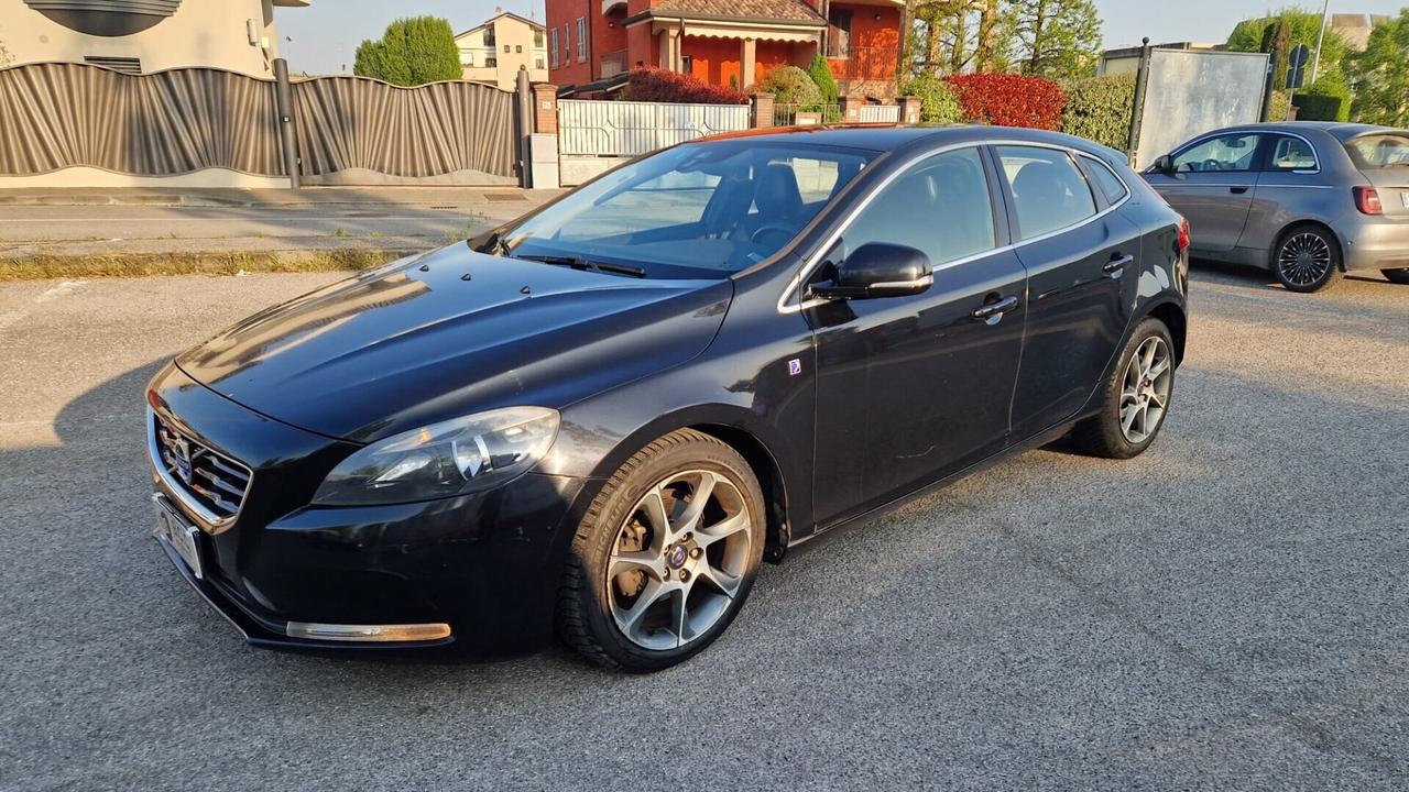 Volvo V40 D3 Geartronic Volvo Ocean Race