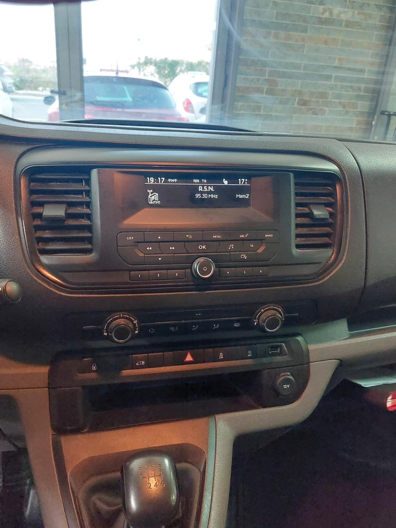 Citroen Jumpy BlueHDi anno 2017 come nuovo