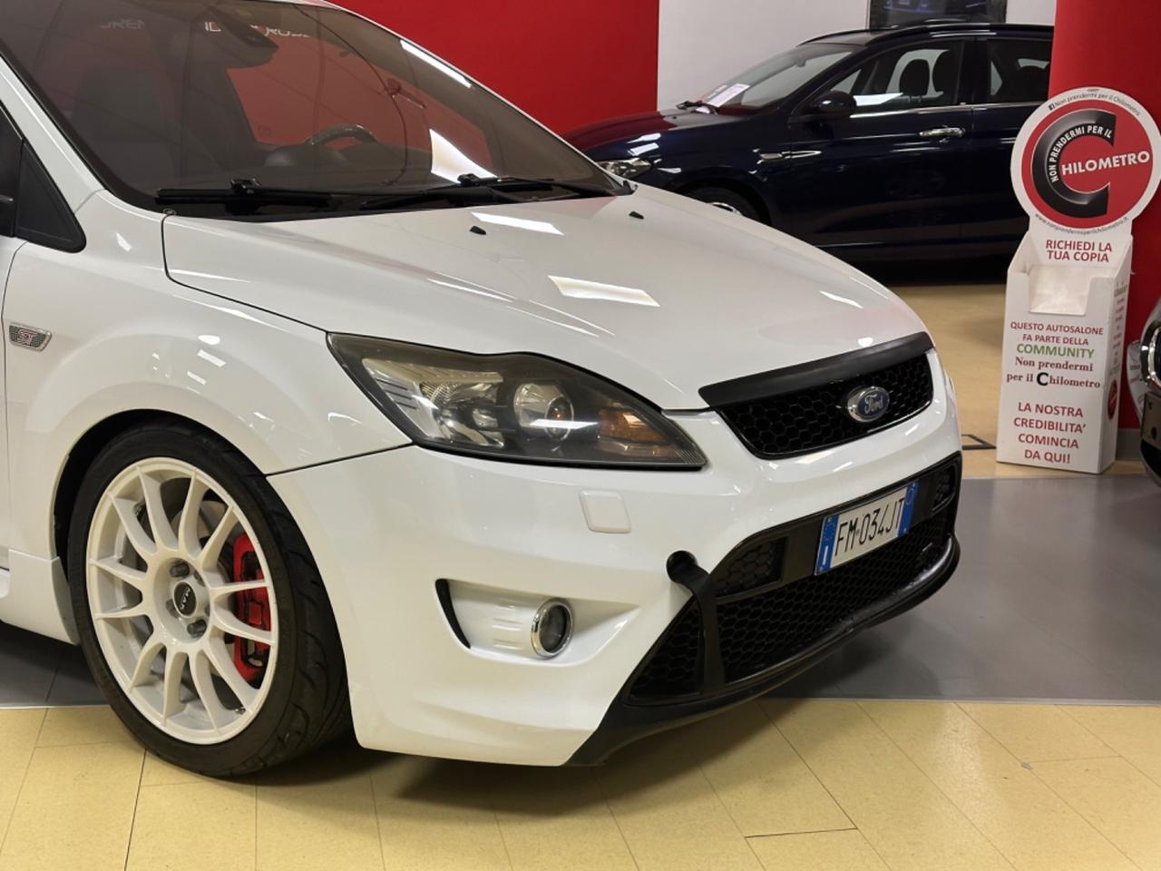 Ford Focus 2.5T (225CV) 3p. ST