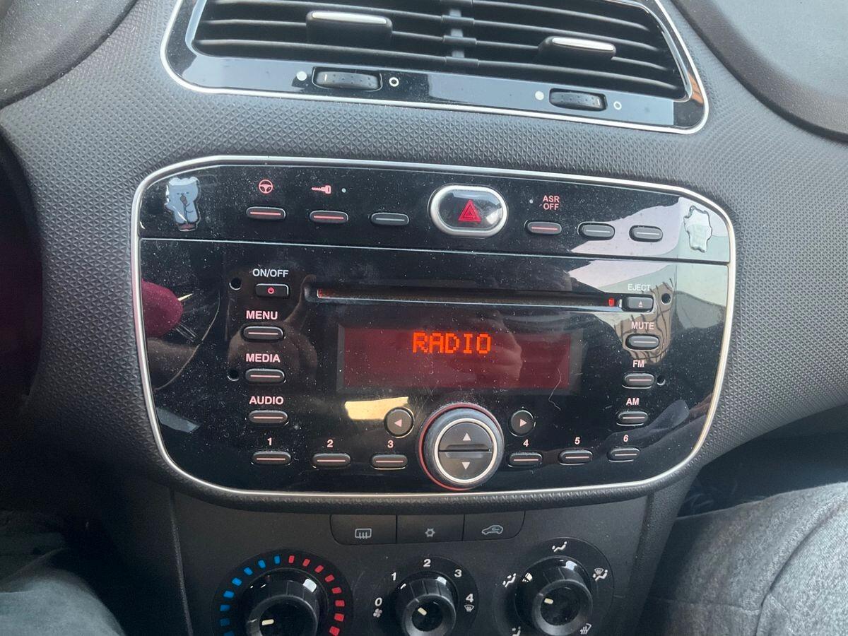 Fiat Punto 1.3 MJT II 75 CV 5 porte Street
