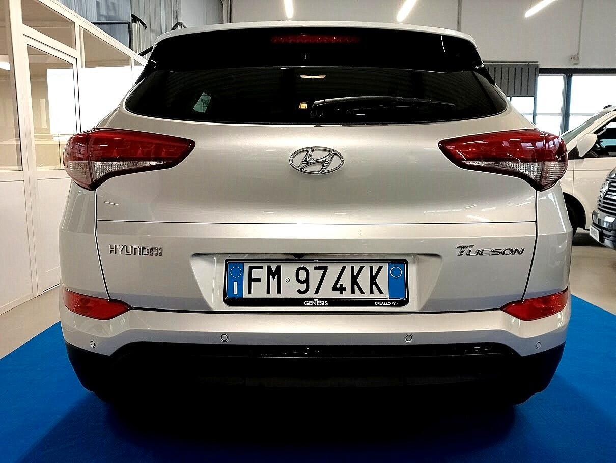 Hyundai TUCSON 1.7 CRDI XPOSSIBLE 19" CAMERA *CAMBIO NUOVO*
