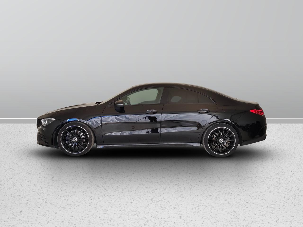 Mercedes-Benz CLA Coupe - C118 - CLA Coupe 200 d Premium auto