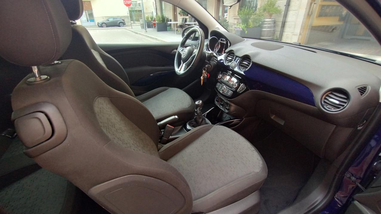 Opel Adam 1.4 87 CV GPL Tech Jam