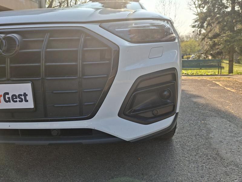 Audi Q5 Sportback 40 2.0 tdi mhev 12V S line quattro s-tronic