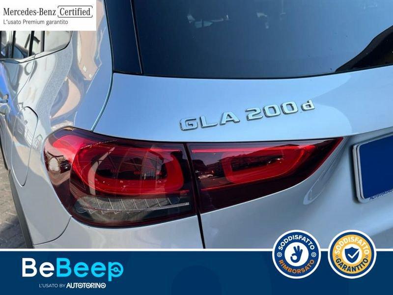Mercedes-Benz GLA 200 D PREMIUM AUTO