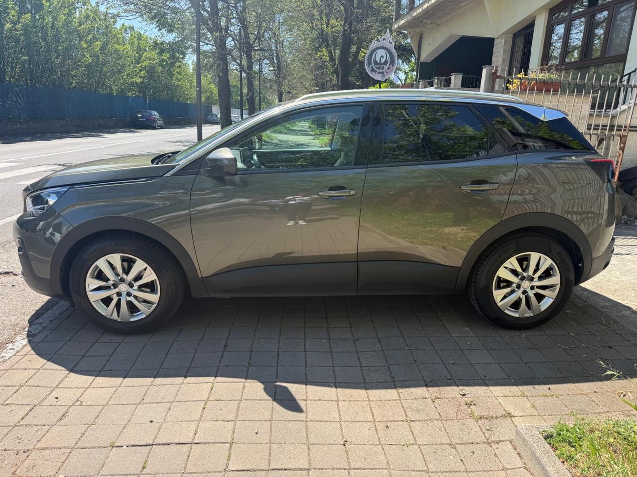 Peugeot 3008 BlueHDi 130 S&S Business